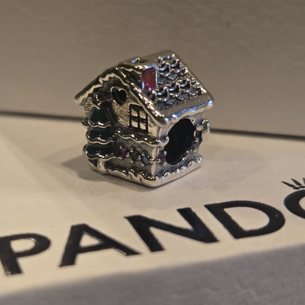 Pandora Silver Holiday Gingerbread Charm